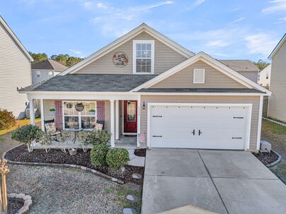 Photo 1 of 25 : 1117 Flyway Road