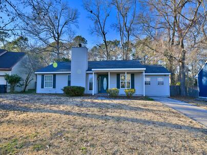 Photo 1 of 25 : 116 Sunrise Road