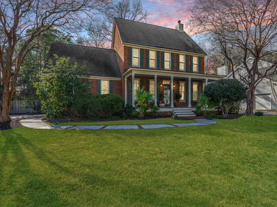 Photo 1 of 25 : 278 Hook Lane