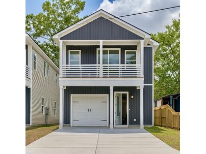 Photo 1 of 25 : 5841 Kirkwood Avenue