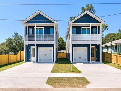 Photo 1 of 21 : 1904 Gumwood Boulevard