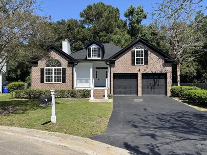 Photo 1 of 25 : 1854 Oleander Court