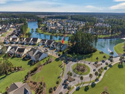 Photo 1 of 25 : 403 Four Seasons Boulevard