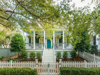 Photo 1 of 25 : 46 Eastlake Road