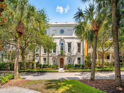 Photo 1 of 25 : 174 Shelmore Boulevard