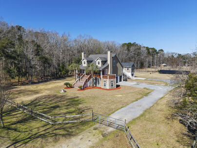 Photo 1 of 25 : 6440 Saint Anthony Drive