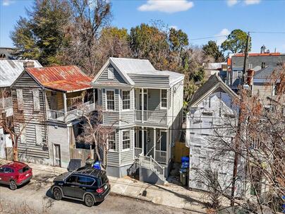 Photo 1 of 25 : 66 America Street, #A&B