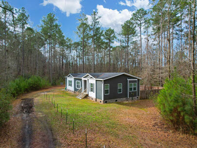 Photo 1 of 25 : 35 Dalmation Court