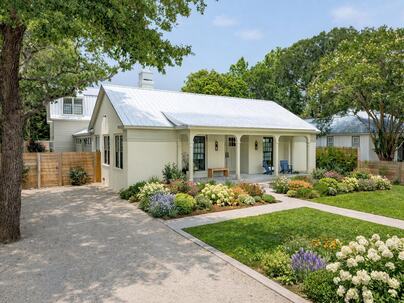 Photo 1 of 25 : 922 Kincade Drive