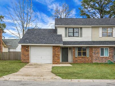 Photo 1 of 19 : 7650 Oldridge Road