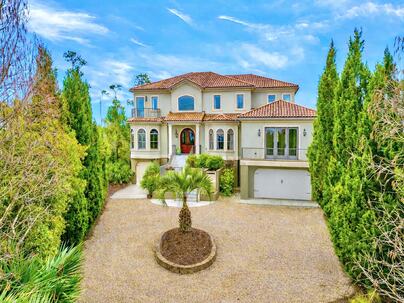 Photo 1 of 25 : 2725 Parkers Landing Road