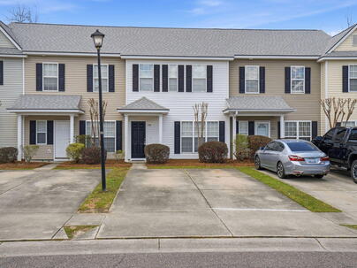 Photo 1 of 25 : 133 Lake Jogassee Drive