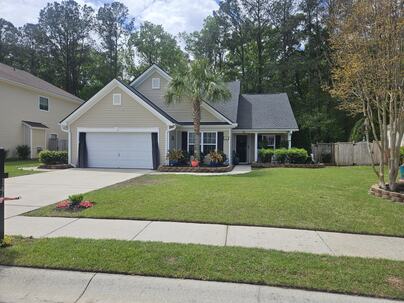 Photo 1 of 25 : 144 Veranda Drive