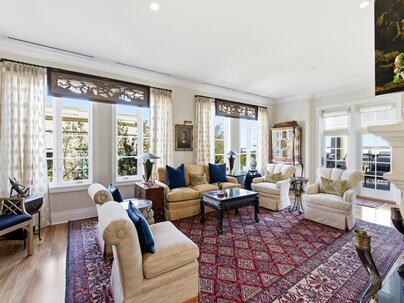 Photo 1 of 25 : 2 Laurens Street 3 E