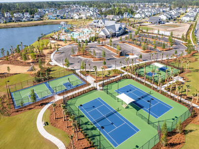 Photo 1 of 25 : 106 Brick Drive