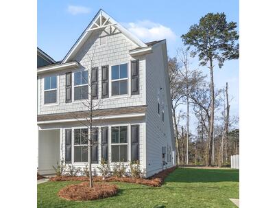 Photo 1 of 25 : 138 Cantona Drive