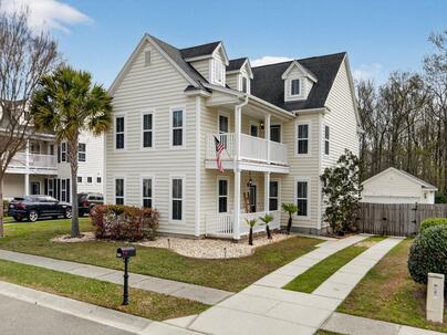 Photo 1 of 25 : 142 Old Jackson Road