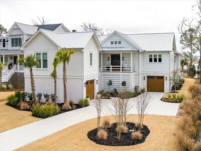 Photo 1 of 25 : 1491 Deep Creek Overlook