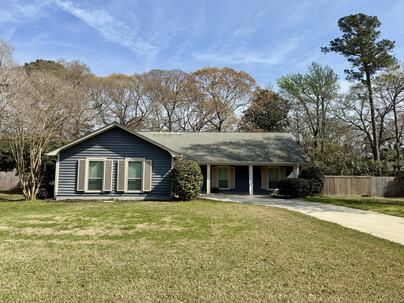 Photo 1 of 25 : 1128 Windsome Place