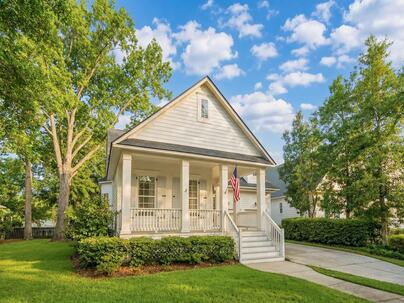 Photo 1 of 25 : 1160 Blakeway Street