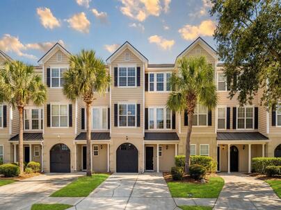 Photo 1 of 25 : 1474 Hamlin Park Circle