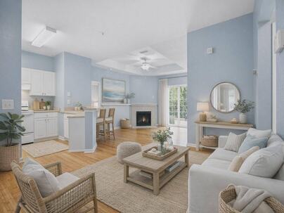 Photo 1 of 25 : 60 Fenwick Hall Allee Alley, #935