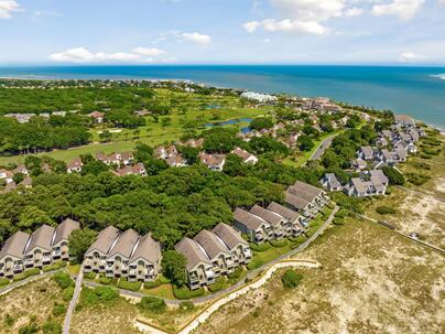 Photo 1 of 25 : 1331 Pelican Watch Villas