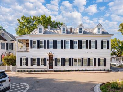 Photo 1 of 25 : 218 Venning Street, #Unit 3