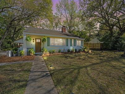 Photo 1 of 25 : 6 Stratford Road