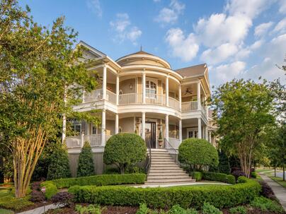 Photo 1 of 25 : 401 Creek Landing Street