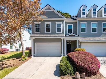 Photo 1 of 25 : 1705 Blalock Street