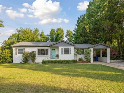 Photo 1 of 25 : 1714 Wambaw Avenue