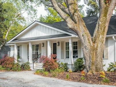 Photo 1 of 25 : 1106 Meadowcroft Lane