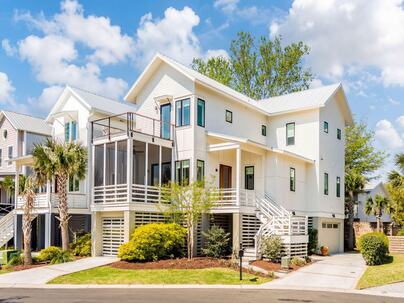 Photo 1 of 25 : 772 Gate Post Drive