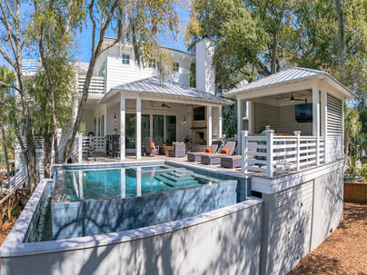 Photo 1 of 25 : 3200 Waterway Boulevard