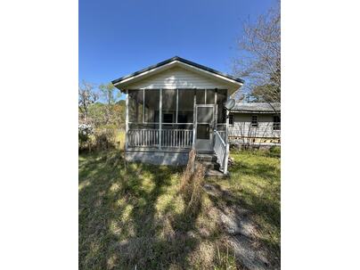 Photo 1 of 8 : 5795 Dixie Plantation Road