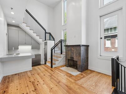 Photo 1 of 25 : 2 Francis Street, #Unit I