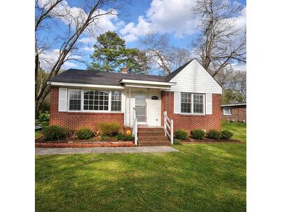 Photo 1 of 6 : 1324 Springdale Drive