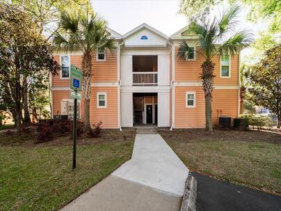 Photo 1 of 24 : 2216 Chatelain Way