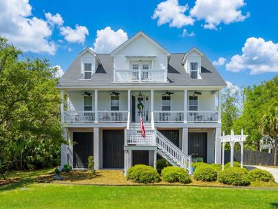 Photo 1 of 25 : 1541 Periwinkle Drive