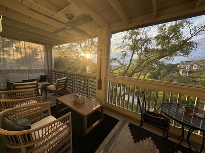 Photo 1 of 25 : 2020 Long Bend