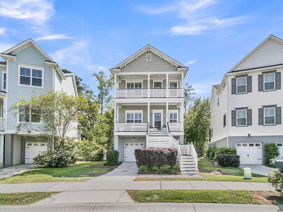 Photo 1 of 25 : 485 Sanders Farm Lane