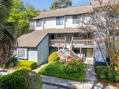 Photo 1 of 25 : 1130 Silent Harbor Court, #F