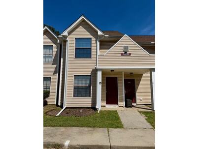 Photo 1 of 11 : 4087 Cedars Parkway, #D