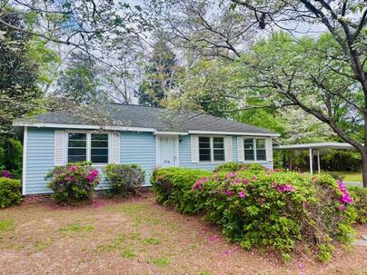 Photo 1 of 18 : 356 Seminole Drive