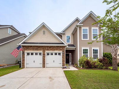 Photo 1 of 25 : 320 Bracken Fern Road