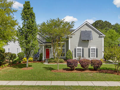 Photo 1 of 25 : 152 Back Tee Circle