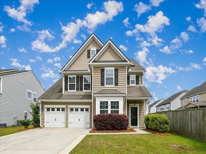 Photo 1 of 25 : 9906 Winged Elm Street