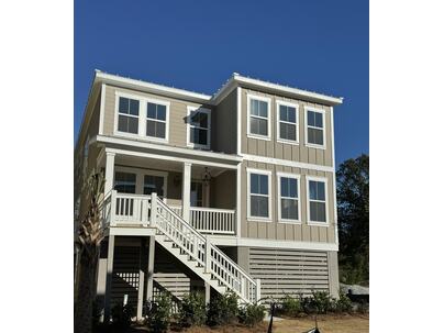 Photo 1 of 25 : 710 Minton Road