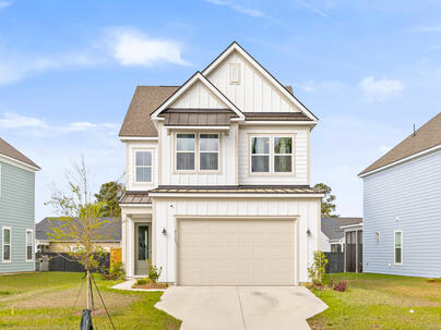 Photo 1 of 25 : 4127 Collins Drive